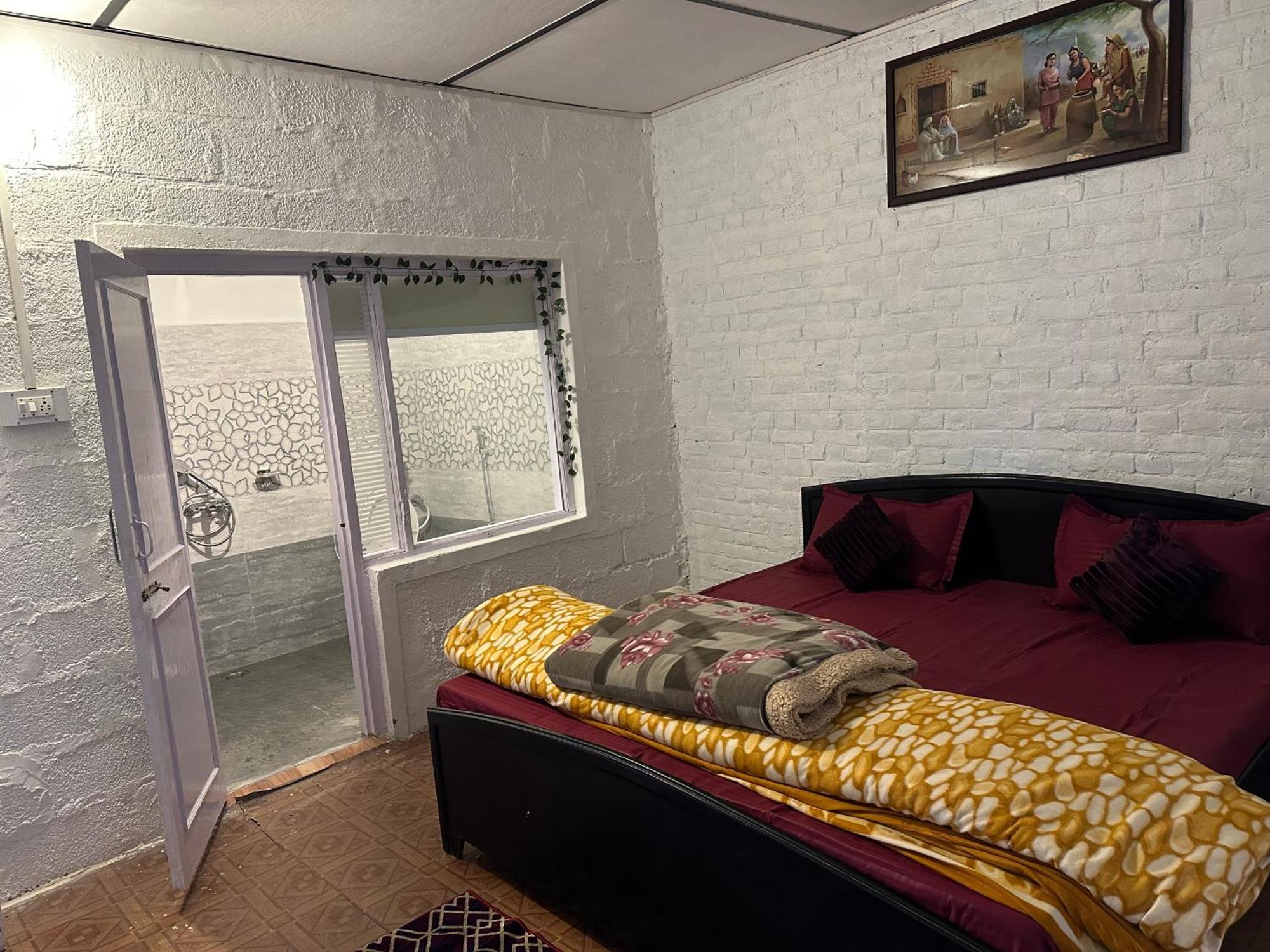 다람샬라 Dreamwoods A Travellers Farm 호스텔 외부 사진